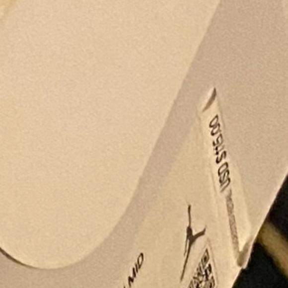 Sneakers - Picture 2 of 2